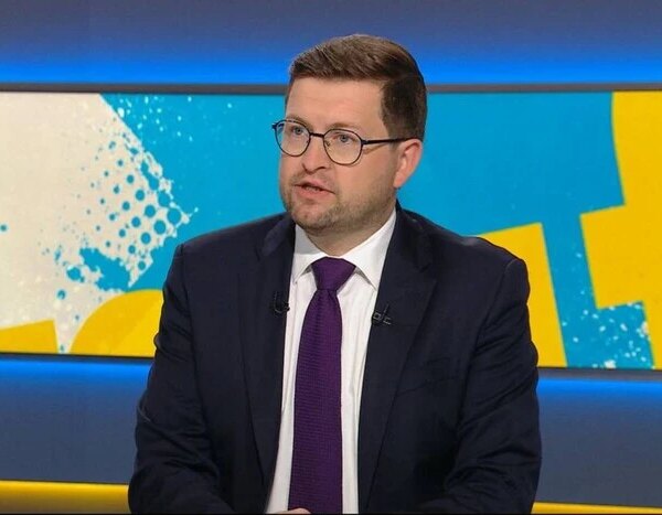 Польща: безробітних українців – на фронт?