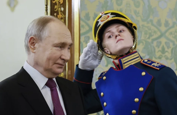 Путін: французька премія за книгу про владу та особисте життя