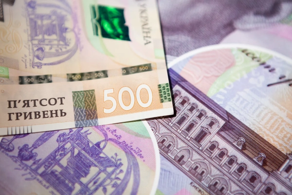 Зарплати в держорганах: Мінфін назвав цифри зростання