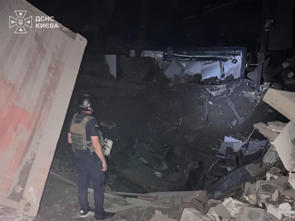 Атака на Київ: пошкоджено дитячу лікарню, є постраждала