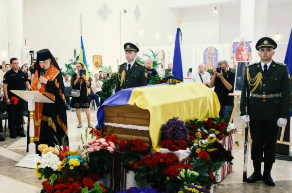 Повернення праху Коновальця: деталі перепоховання