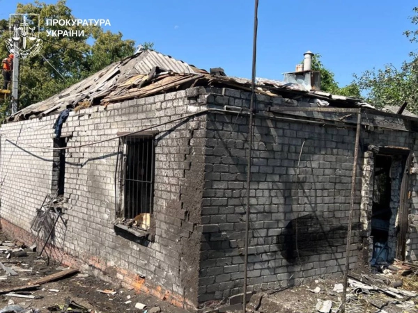 Росія вдарила по вантажівці в Херсоні, 11 поранених у Харкові 14