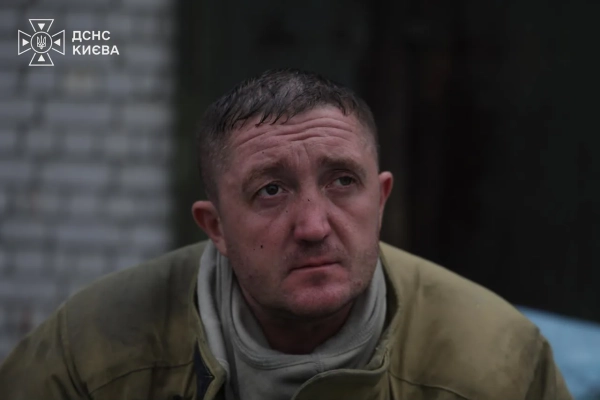 Загиблий у Києві: знайдено тіло після російської атаки 23 Загиблий у Києві: знайдено тіло після російської атаки 21