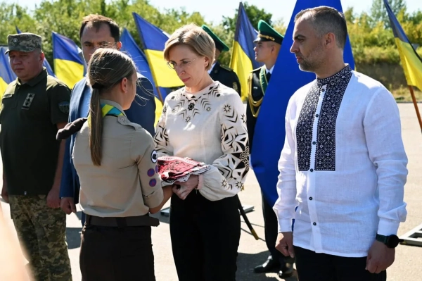 В Україну повернули прах першого голови ОУН 21 В Україну повернули прах першого голови ОУН 19