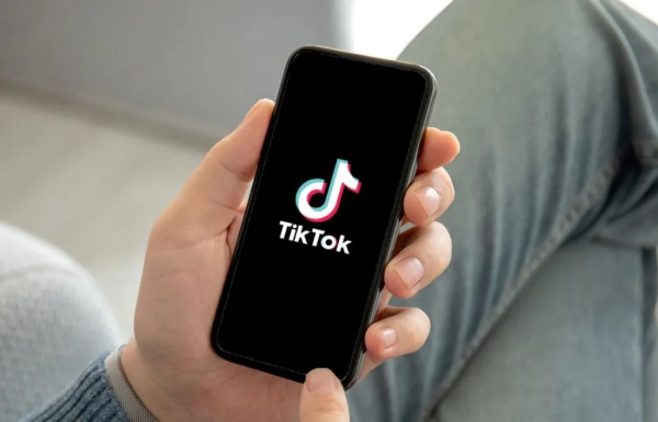Білий дім скасував заборону TikTok на урядових пристроях