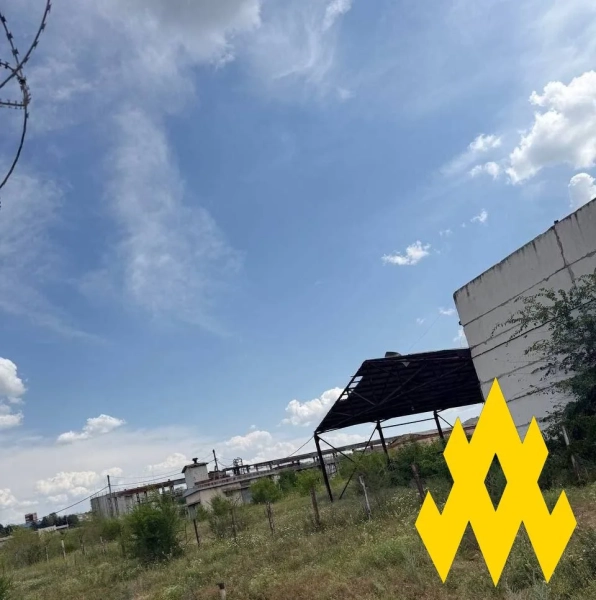 Луганськ: АТЕШ знищив нафтобазу РФ 9