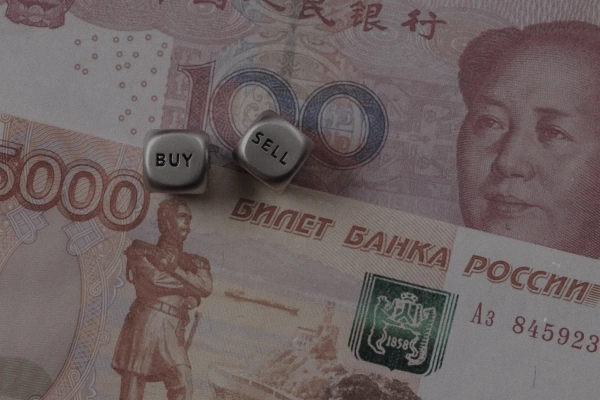 “Вічна дружба” з КНР: РФ платить за вантажні обмеження
