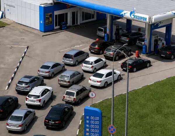 Росія: пріоритети розподілу бензину – хто отримає першим