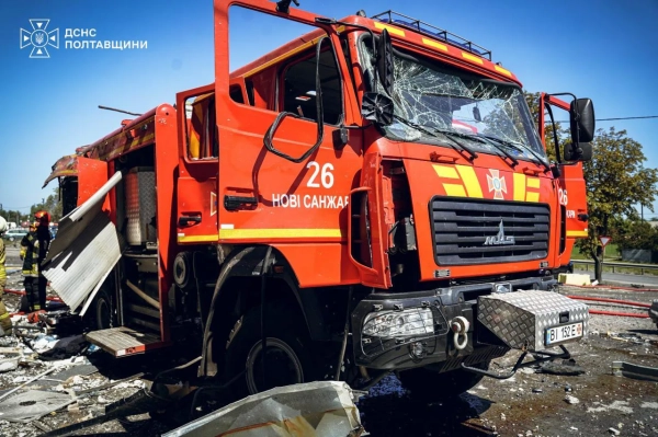 Росія обстріляла Полтавщину: влучання по логістиці та рятувальниках 16