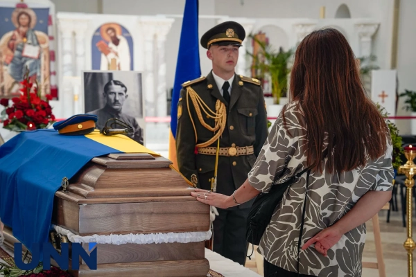 Рештки Коновальця: Велика шана в соборі УГКЦ Києва 10