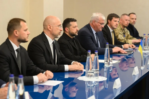 Зеленський, Молдова, Румунія: обговорено шлях до ЄС, енергетику