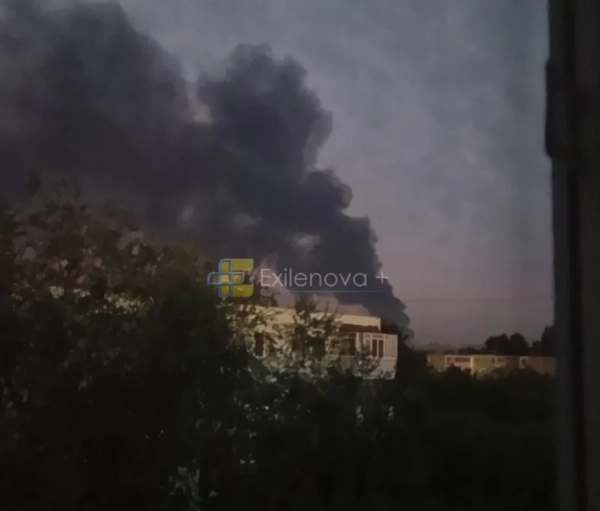 Наслідки атаки дрона: спалахнув Новокуйбишевський НПЗ