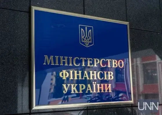 Мінфін: готові роз’яснити оподаткування авіалізингу