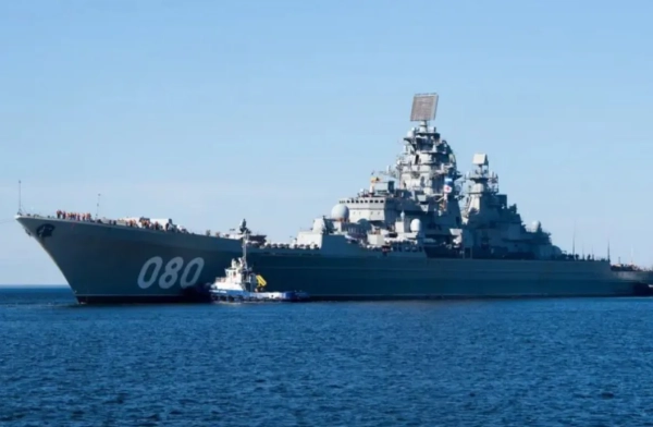 Росія повертає у стрій крейсер: нові деталі ремонту