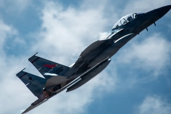 Boeing отримав грандіозний контракт Пентагону на F-15 3