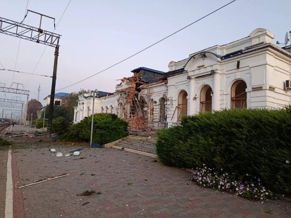 Вокзал Берестина зруйновано: наслідки удару РФ, рух електрички обмежено