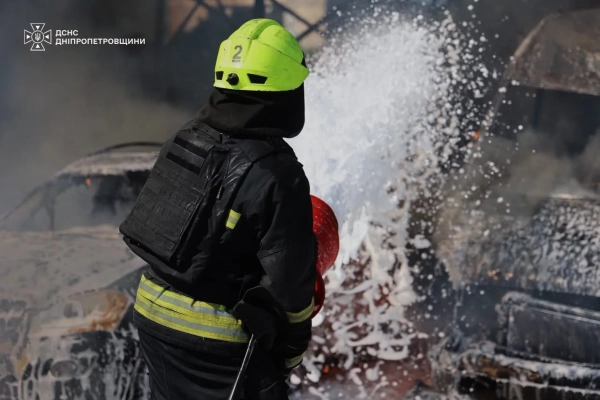 Дніпро під обстрілом: двоє загиблих, двоє поранених 31
