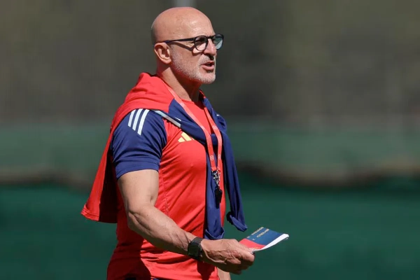 France Football: номінанти на приз Яшина та Кройфа 21 France Football: номінанти на приз Яшина та Кройфа 19