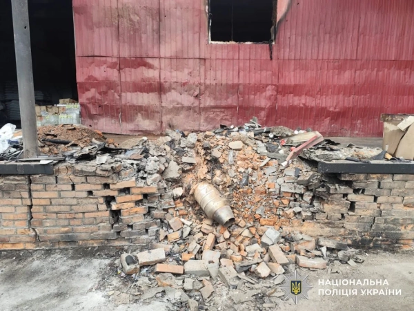 Сумщина: обстріл дронами та мінометами, постраждала дитина 4 Сумщина: обстріл дронами та мінометами, постраждала дитина 2