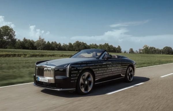 Rolls-Royce тестує електрокар: $10 млн інвестицій на 350 тижнів