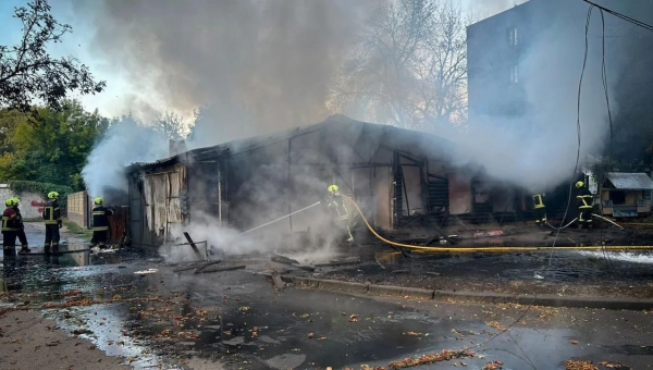 Пожежа складу ліків на Київщині після обстрілу: деталі