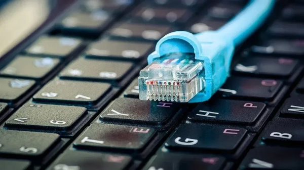 Головна 12 Прем’єр про загрозу інтернету: виходимо з найгіршого сценарію