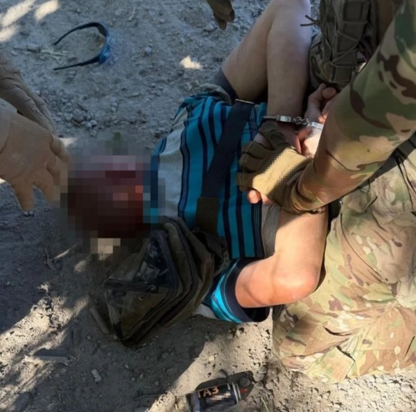 СБУ в Кропивницькому: агент ФСБ з ножами затриманий 4