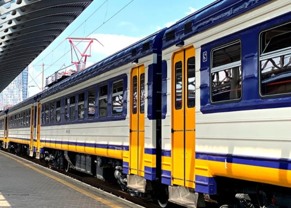 Kyiv City Express: Рух зупинено через повітряну тривогу