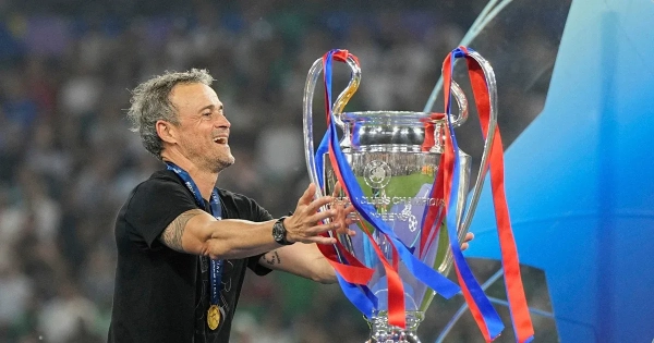 France Football: номінанти на приз Яшина та Кройфа 24 France Football: номінанти на приз Яшина та Кройфа 22