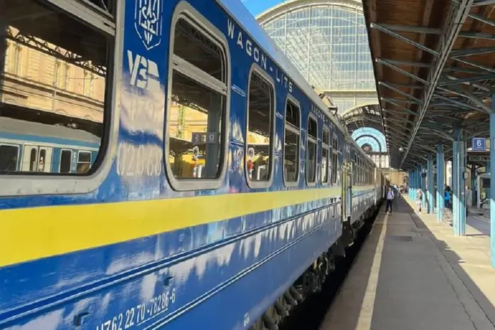 Уряд готує нові правила для пасажирів потягів через тривалі тривоги