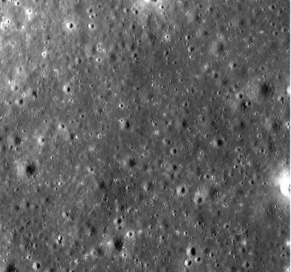 NASA: Найбільший кратер Сонячної системи на Місяці 4