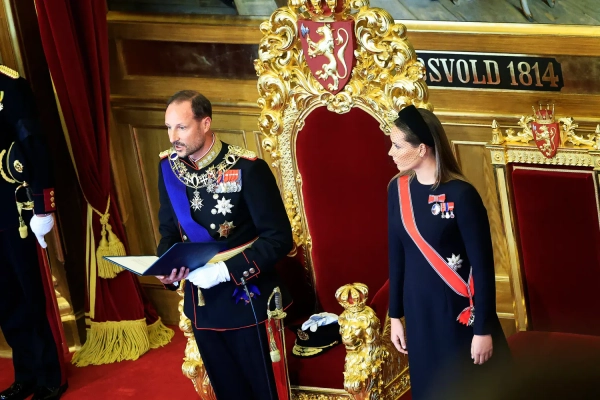 Новий король Норвегії склав присягу: деталі церемонії 14 Foto: Olav Olsen / Aftenposten