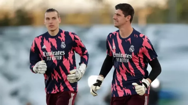 France Football: номінанти на приз Яшина та Кройфа 26 France Football: номінанти на приз Яшина та Кройфа 24