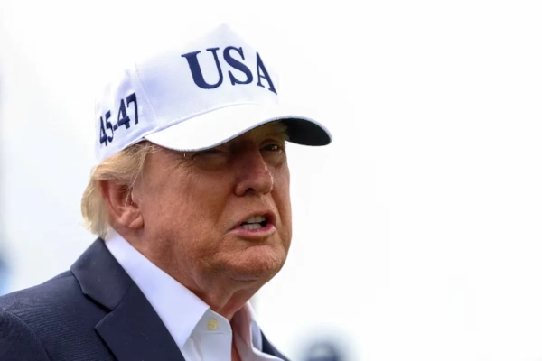 Трамп: ШІ-паніку роздмухують вороги