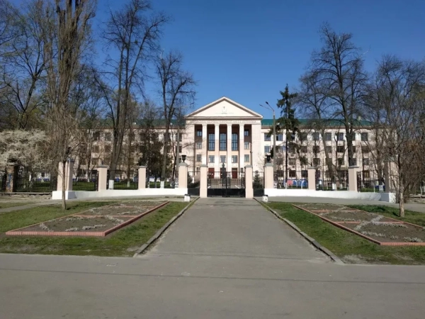 Ремонт університету Богомольця: мільйонні тендери та питання до цін