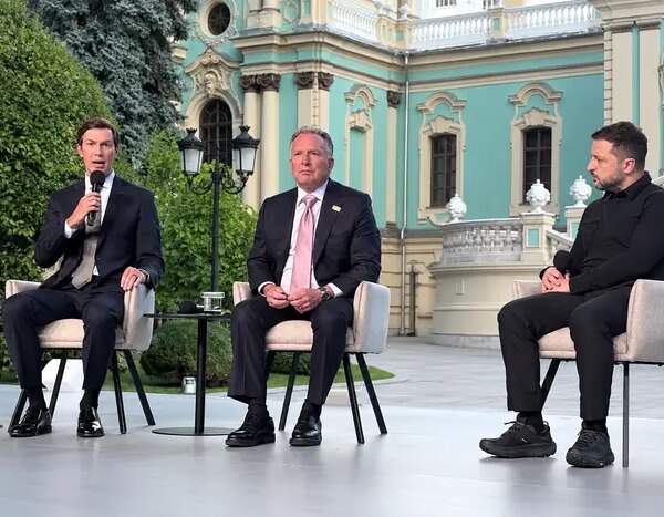 Трамп: Кушнер і Віткофф сформують “мирний пакет” для війни