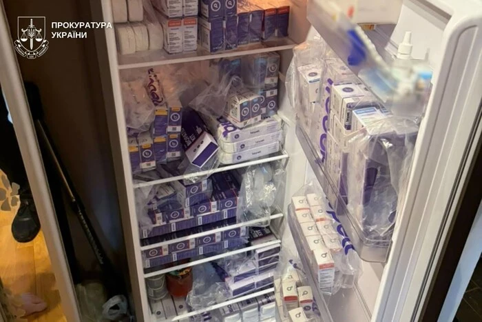 По всій Україні відбуваються масові обшуки через підроблений препарат для схуднення