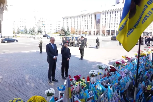 Зеленський і Мерц: вшанували Героїв на Майдані